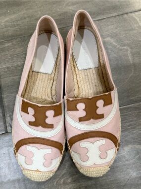 NWOT Tory Burch Pink Canvas Espadrille Flats with White and Tan Logo Accents